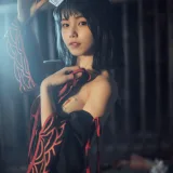 七月喵子《小僵尸》主题写真：22张全套美图