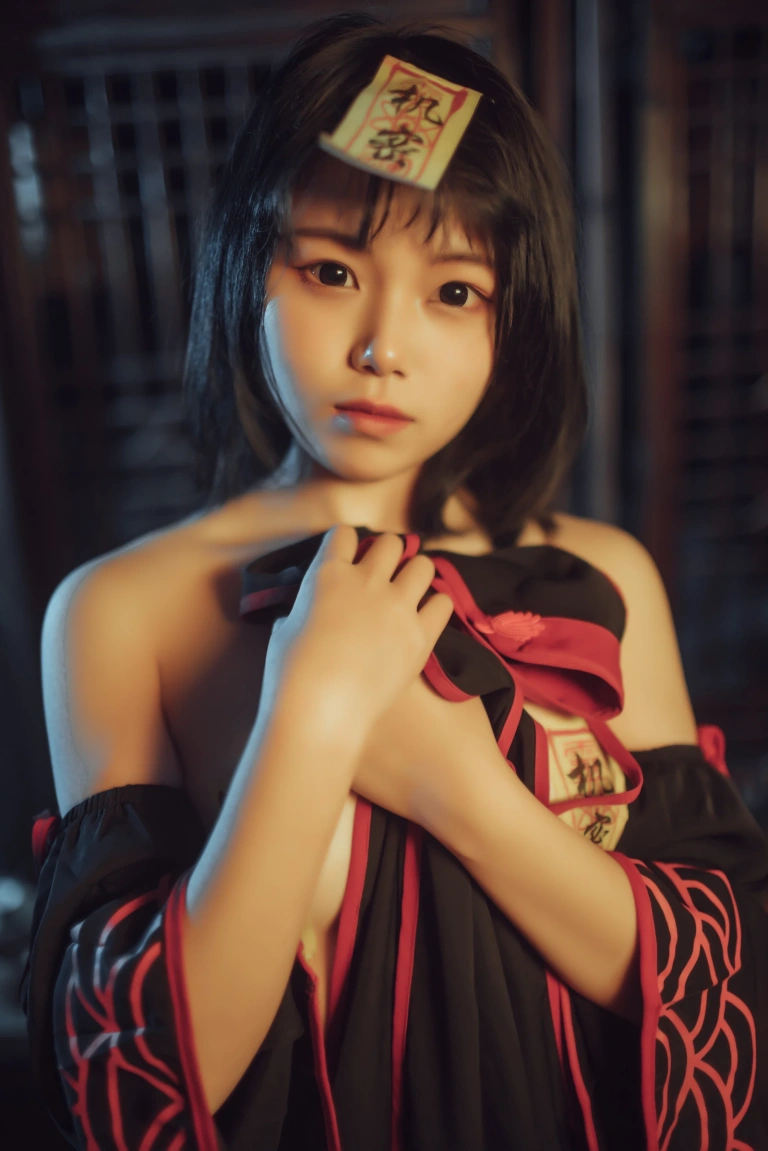 七月喵子《小僵尸》主题写真：22张全套美图