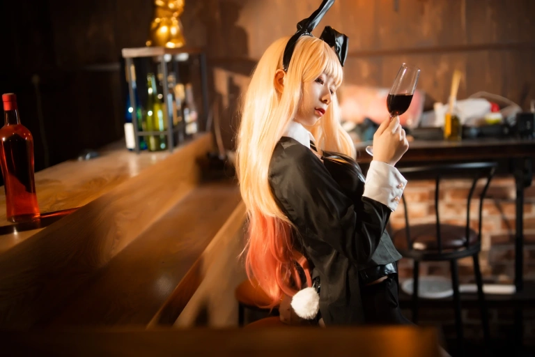 清青琴玖《喜多川兔女郎》主题写真：24张全套美图