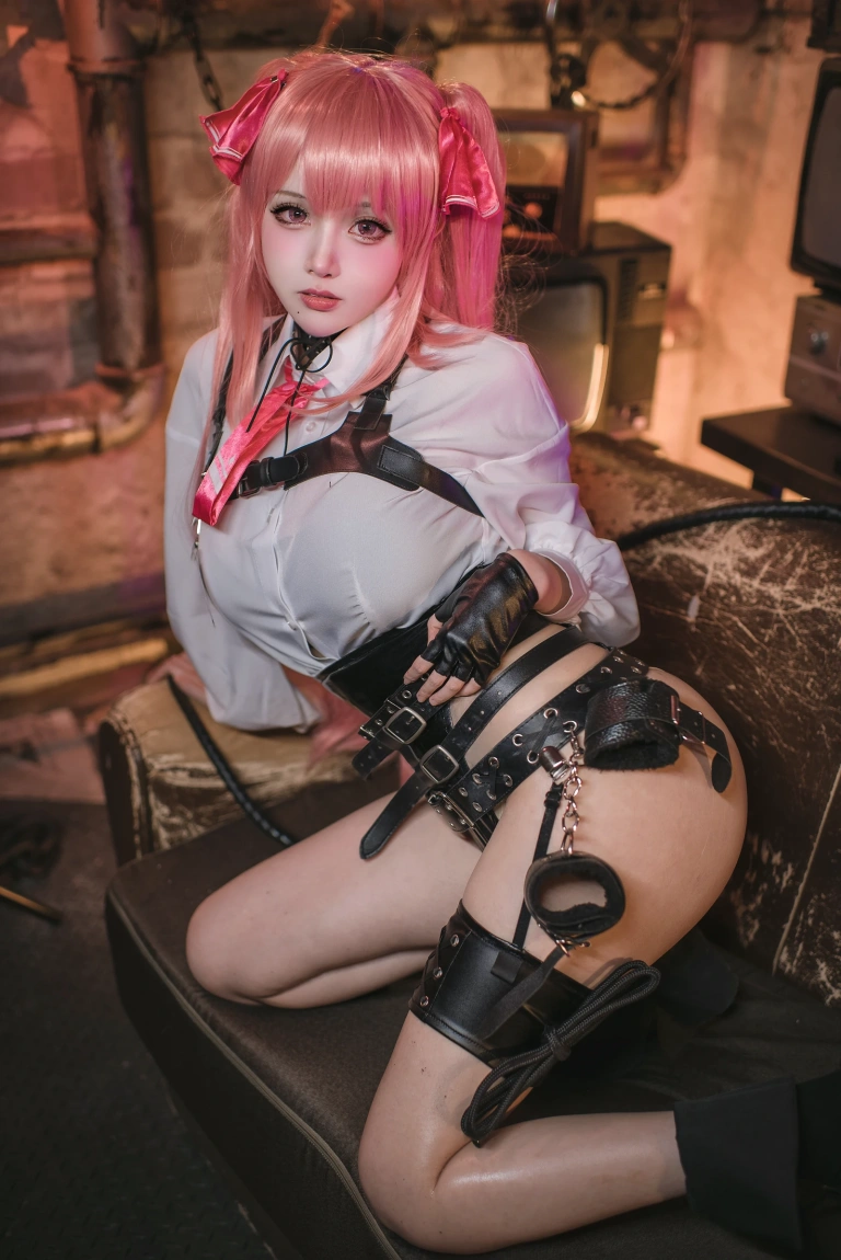 凛子酱《尤尼》主题写真：25张全套美图