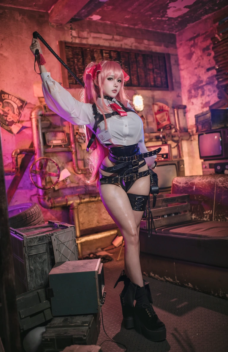 凛子酱《尤尼》主题写真：25张全套美图