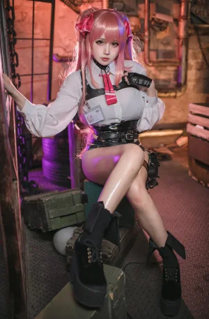 凛子酱《尤尼》主题写真：25张全套美图