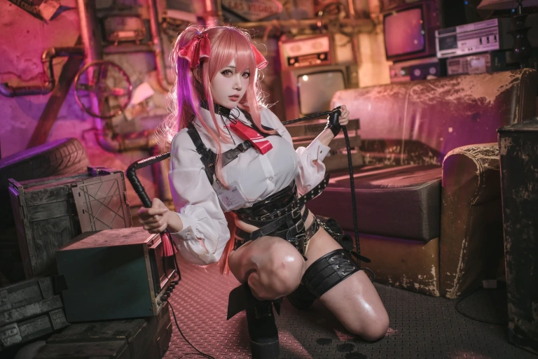 凛子酱《尤尼》主题写真：25张全套美图