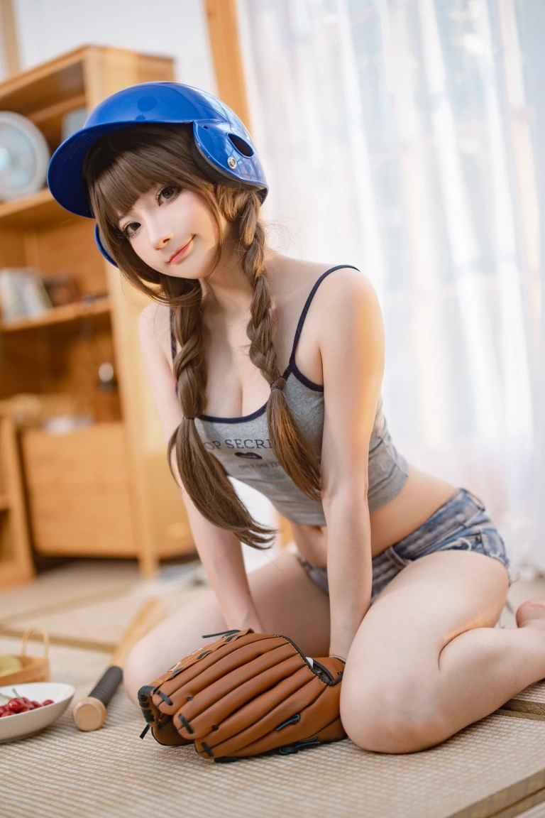 是三不是世《日式小背带》主题写真：25张全套美图