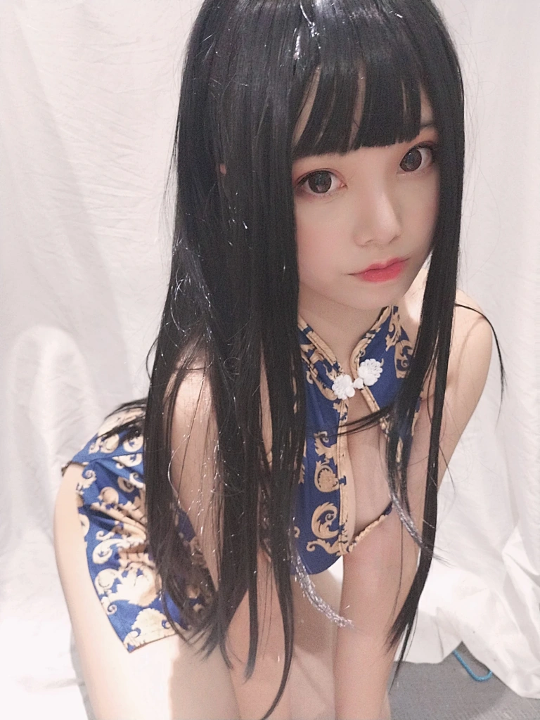 蜜汁猫裘《旗袍姐姐》主题写真：29张全套美图