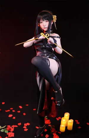 花铃《间谍过家家 约尔太太》主题写真：29张全套美图