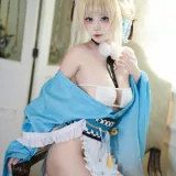 三無人型《蔚蓝档案 飞鸟马时 浴服》主题写真：40张全套美图