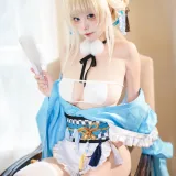 三無人型《蔚蓝档案 飞鸟马时 浴服》主题写真：40张全套美图