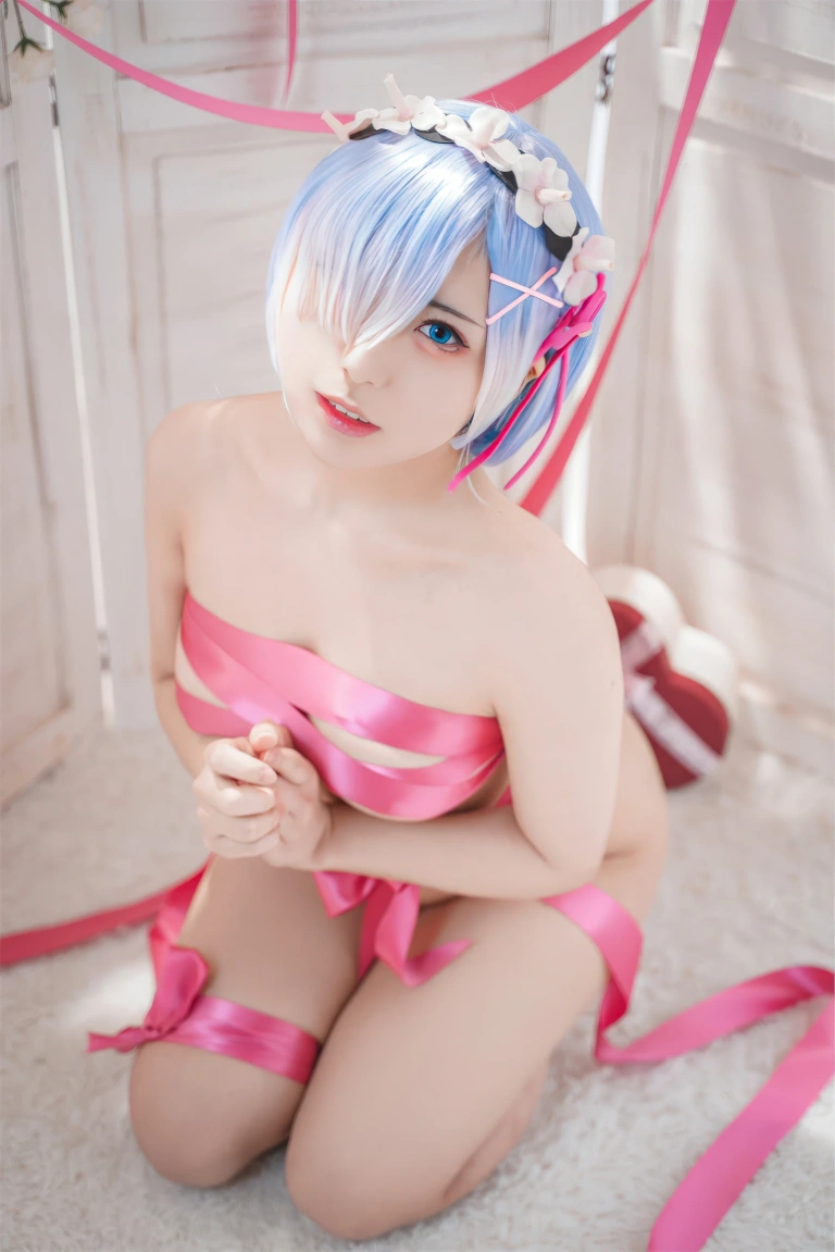 虎森森《蕾姆丝带》主题写真：46张全套美图
