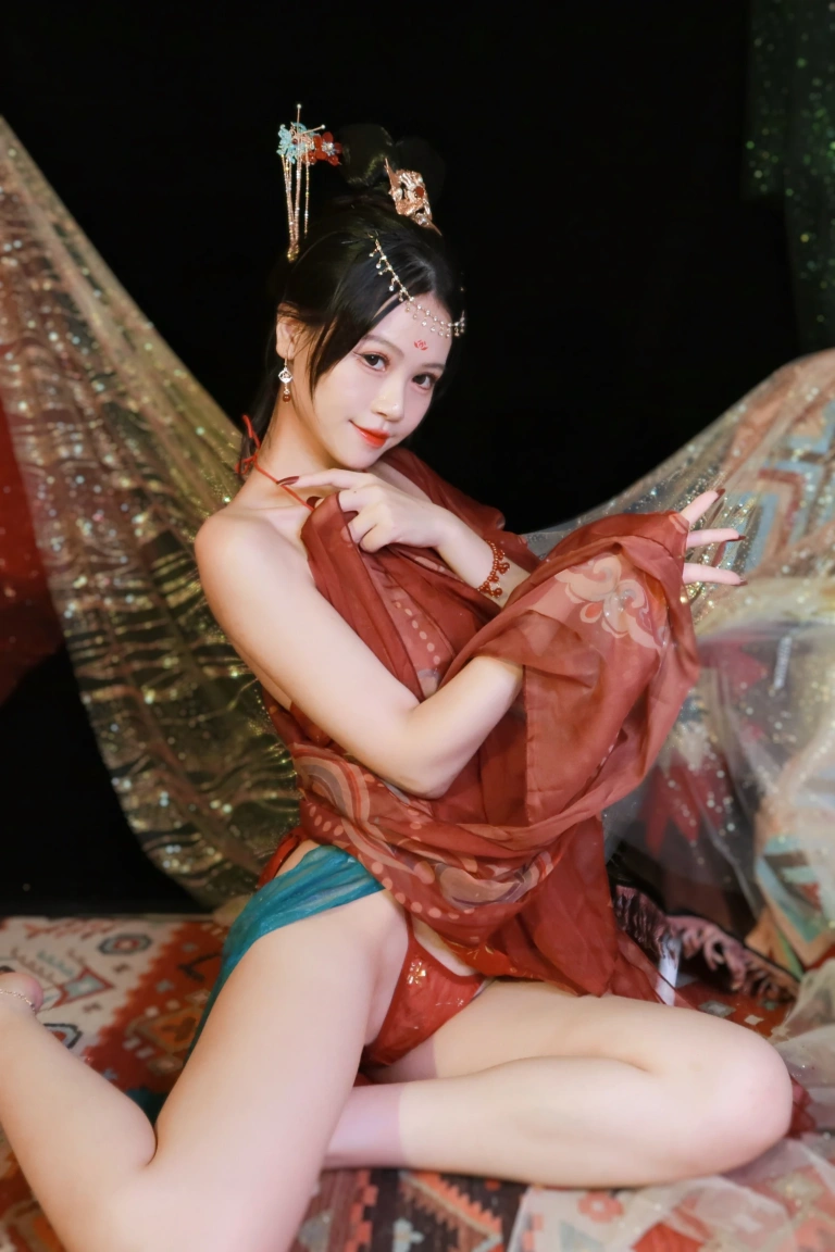 星黛鹿鹿《敦煌舞姬》主题写真：59张全套美图