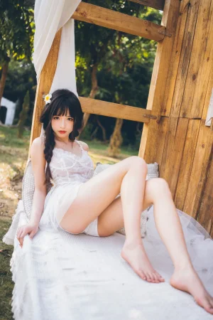 清水由乃《田园蕾丝裙》主题写真：65张全套美图