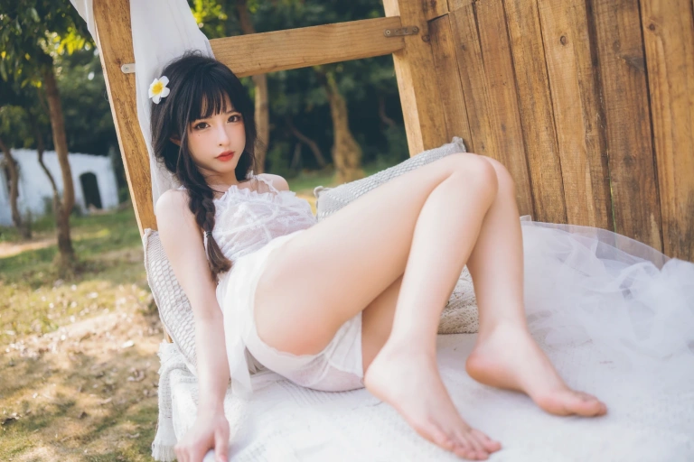 清水由乃《田园蕾丝裙》主题写真：65张全套美图