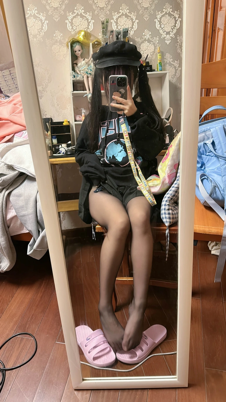 神沢永莉《别看大姐姐啦》主题写真：78张全套美图，含1个视频