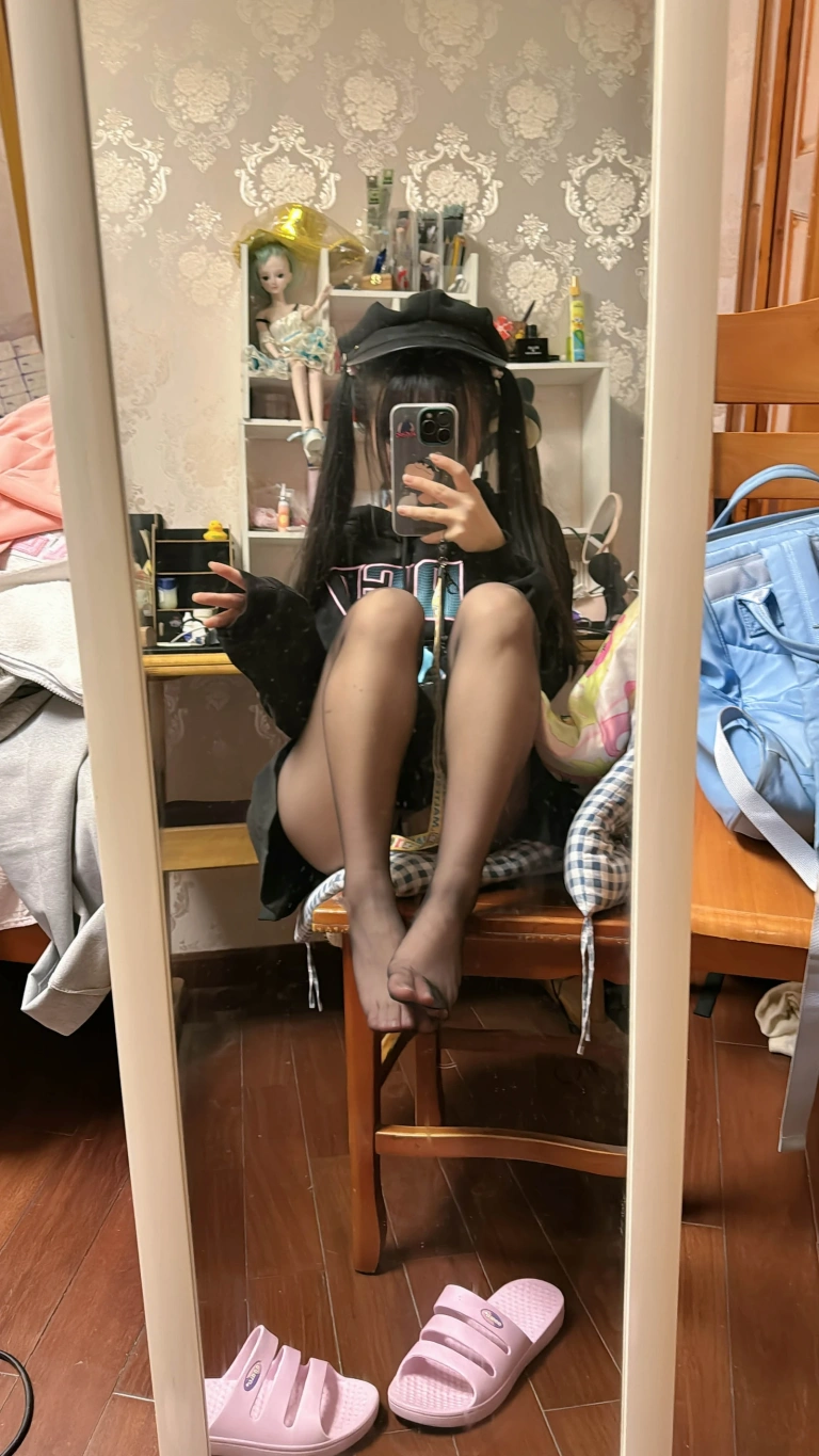 神沢永莉《别看大姐姐啦》主题写真：78张全套美图，含1个视频