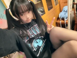 神沢永莉《别看大姐姐啦》主题写真：78张全套美图，含1个视频