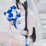 末夜《95式婚纱》主题写真：34张全套美图