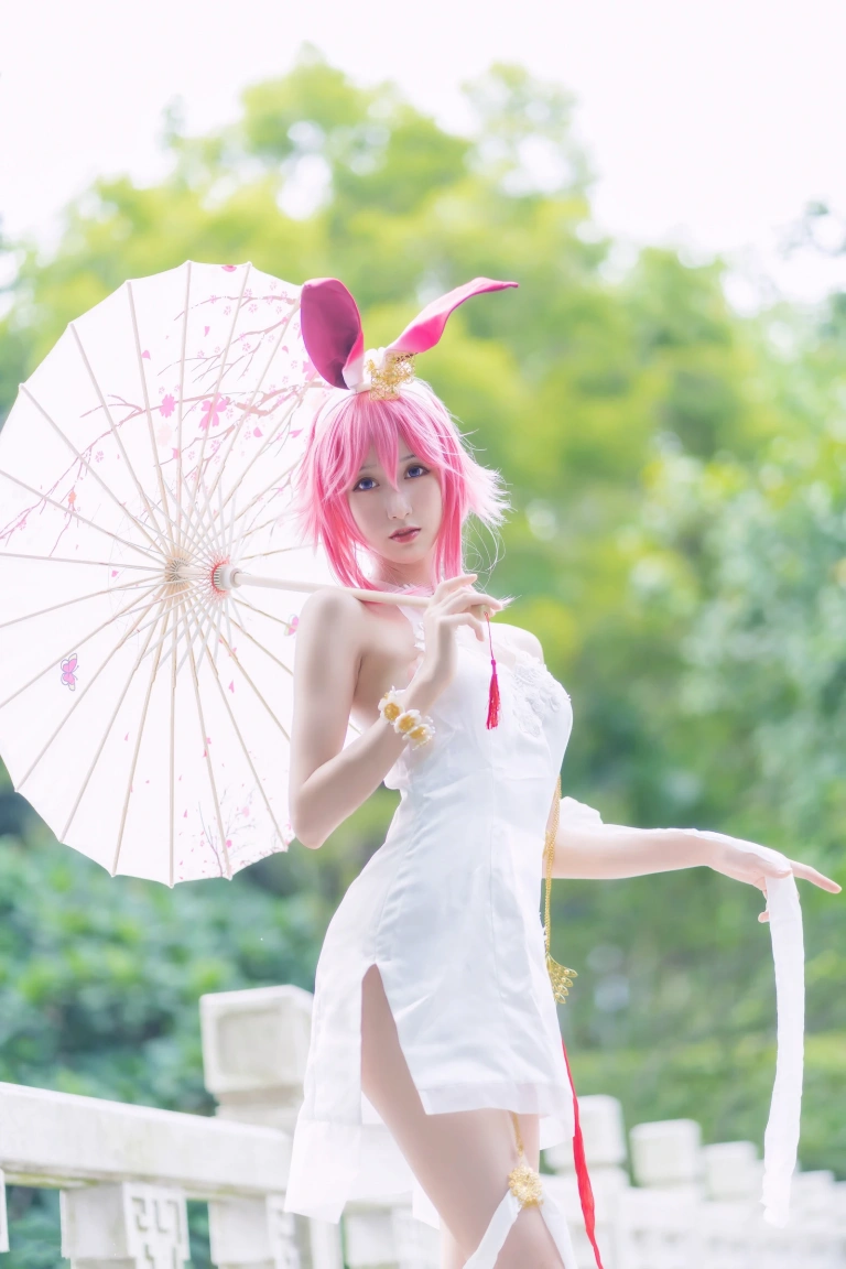 木棉棉《八重樱cos》主题写真：31张全套美图