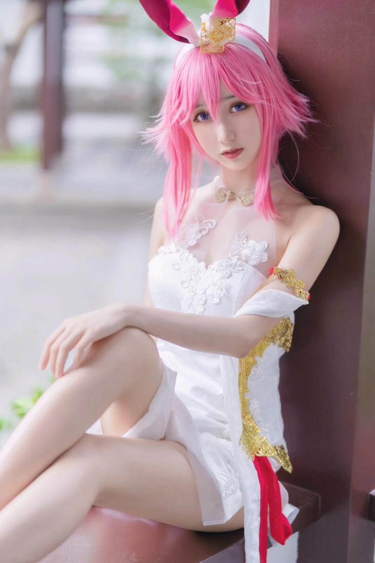 木棉棉《八重樱cos》主题写真：31张全套美图