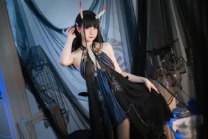 焖焖碳《能代》主题写真：15张全套美图