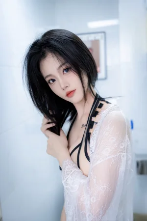 桃良阿宅《唤醒1.0》主题写真：40张全套美图