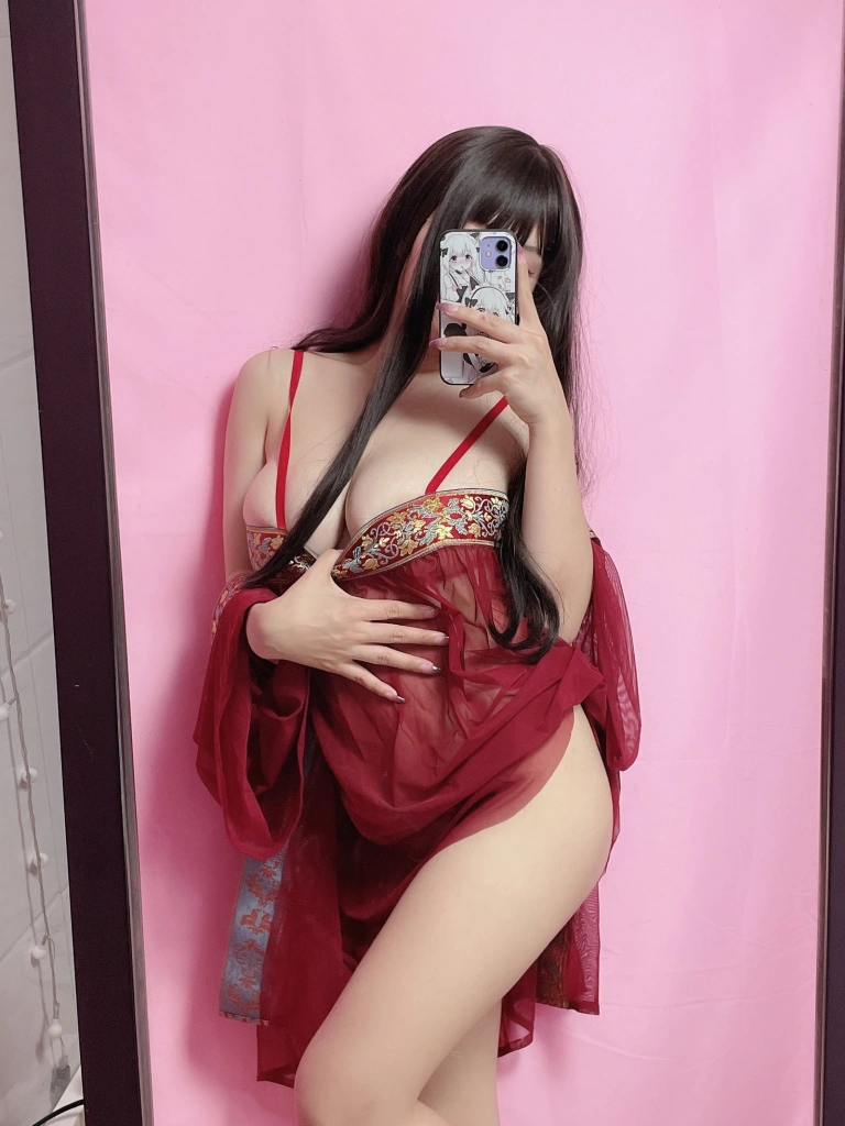 末夜《祸国妖妃》主题写真：22张全套美图，含5个视频