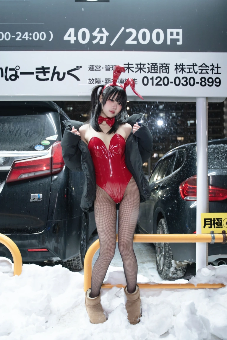 清水凪《东京24h红兔停车场》主题写真：59张全套美图