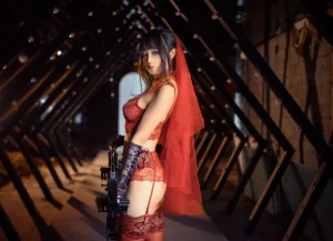 汪知子《废墟新娘》主题写真：30张全套美图
