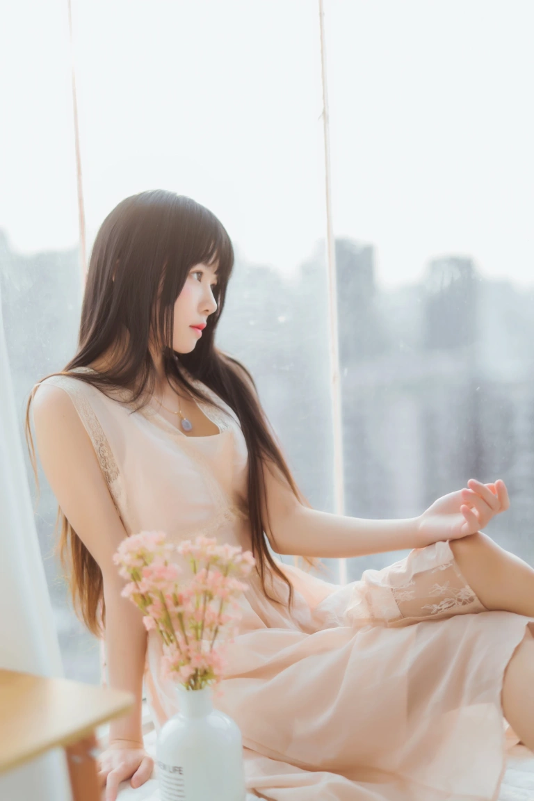 桜桃喵《喵呀》主题写真：30张全套美图