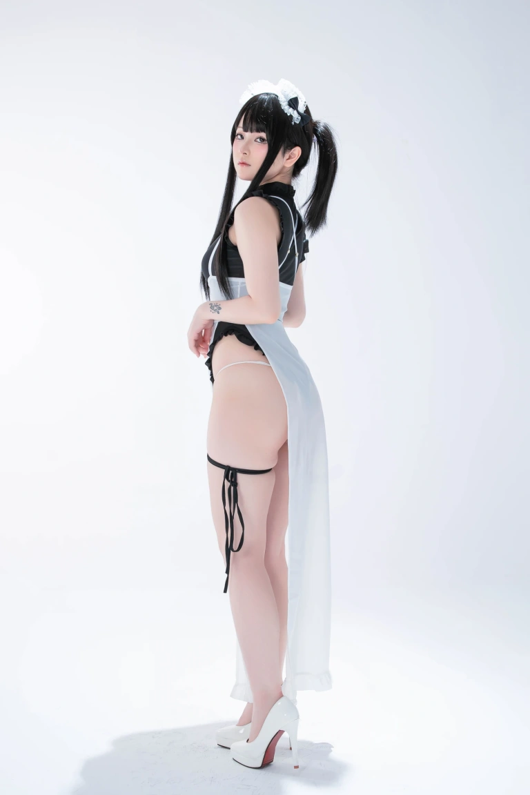 屿鱼《拉伸教学》主题写真：48张全套美图