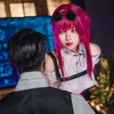 九言《卡夫卡》主题写真：50张全套美图，含5个视频
