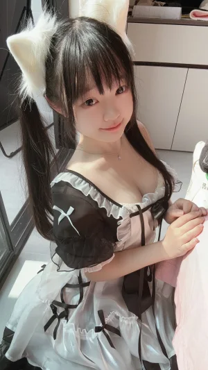 神沢永莉《主人喜欢这套吗》主题写真：63张全套美图，含11个视频