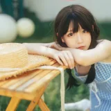 迷之呆梨《夏末》主题写真：69张全套美图