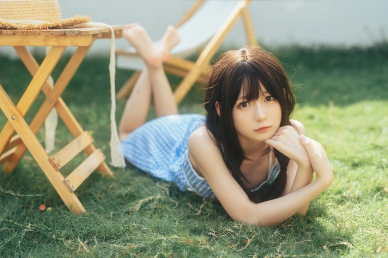 迷之呆梨《夏末》主题写真：69张全套美图