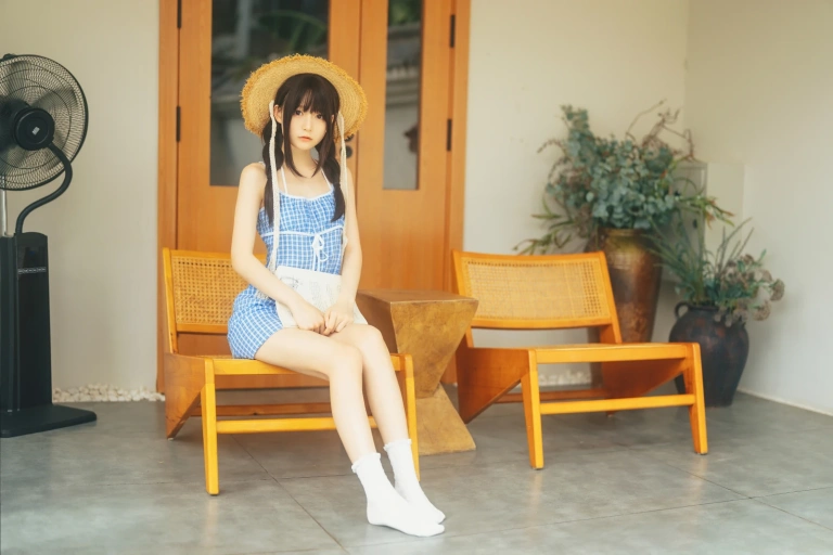 迷之呆梨《夏末》主题写真：69张全套美图
