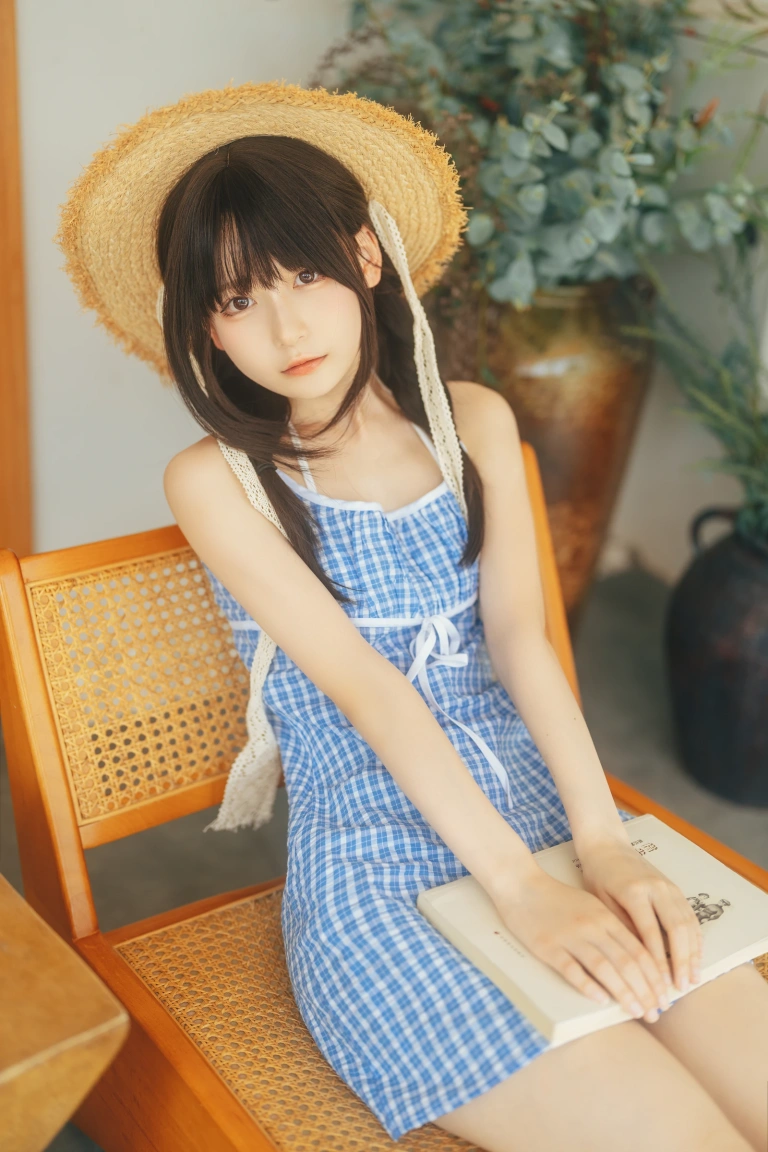 迷之呆梨《夏末》主题写真：69张全套美图