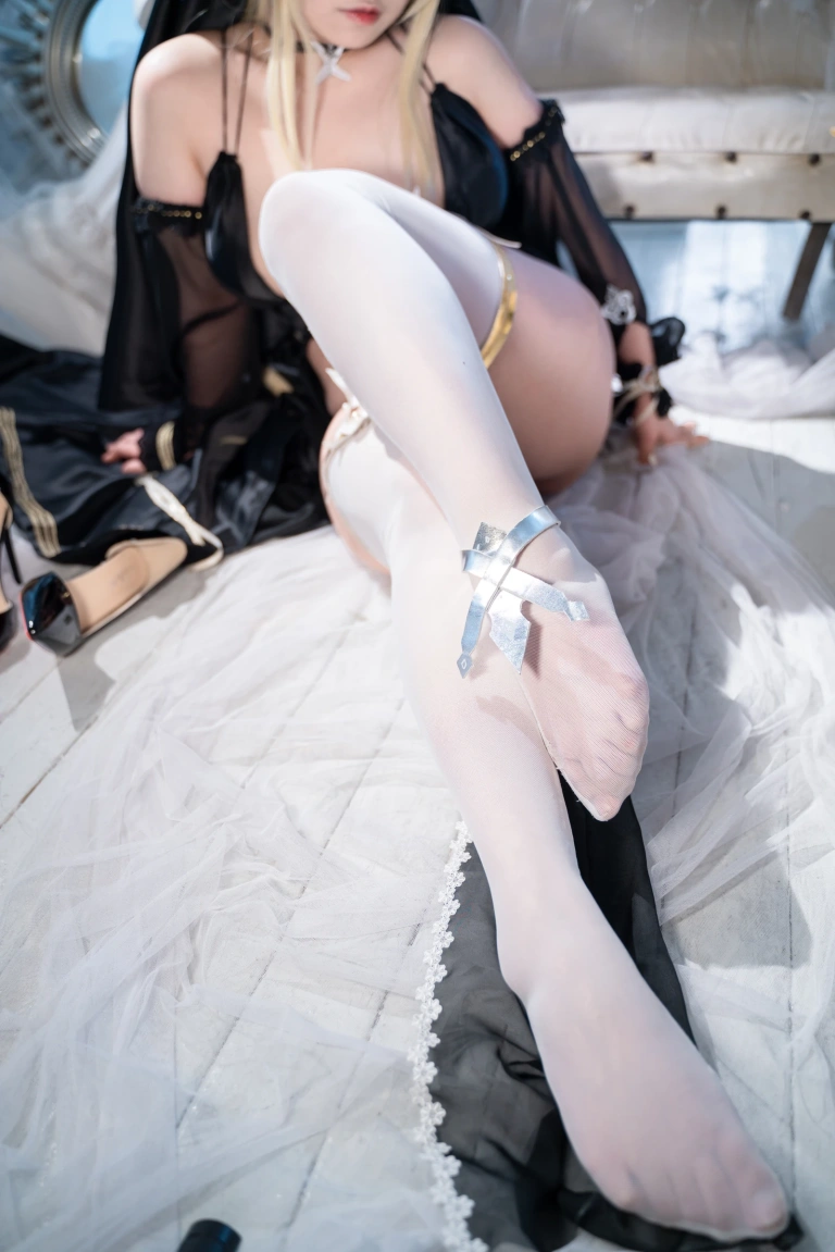 贞子蜜桃《怨仇》主题写真：78张全套美图，含1个视频