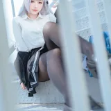 宮本桜《碧蓝航线 斯库拉JK》主题写真：21张全套美图