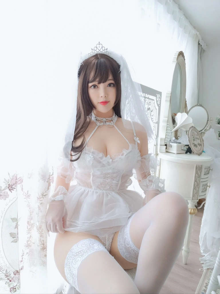 白烨《白天鹅自拍》主题写真：24张全套美图