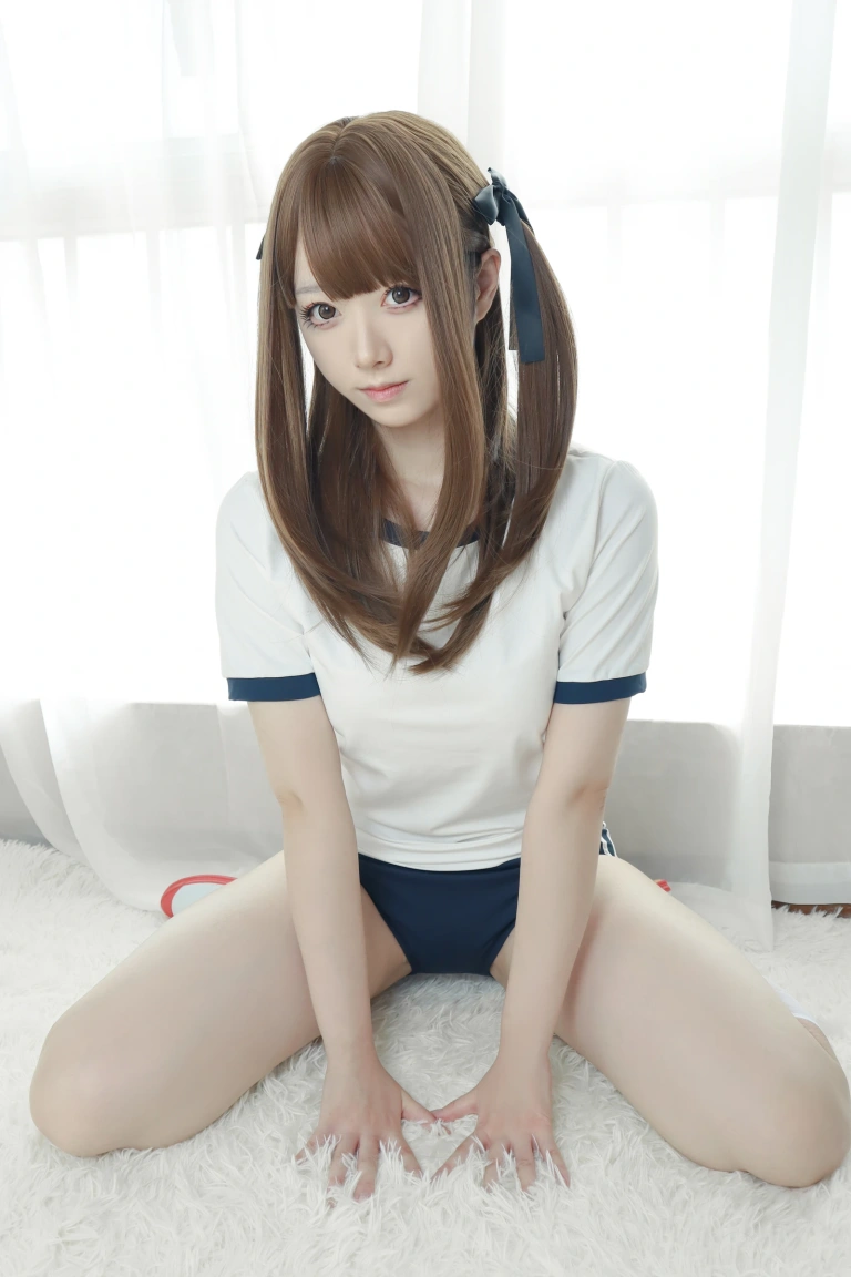 朝霧愛《体操服》主题写真：27张全套美图