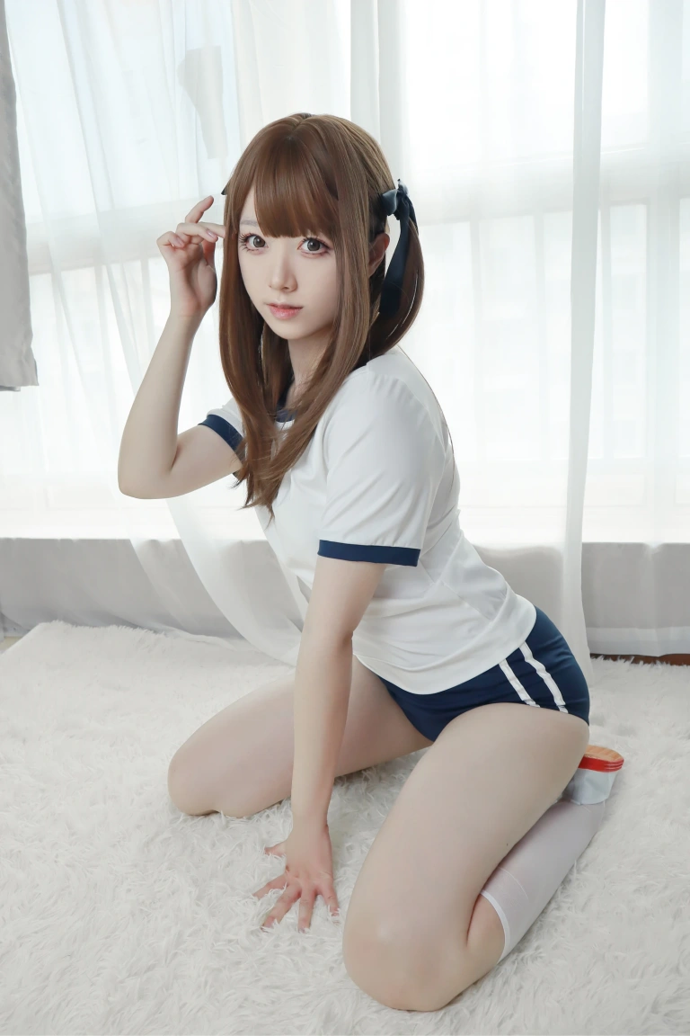 朝霧愛《体操服》主题写真：27张全套美图