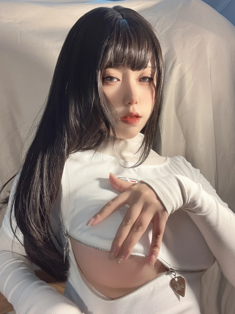 一北亦北《吉他妹妹》主题写真：33张全套美图，含4个视频