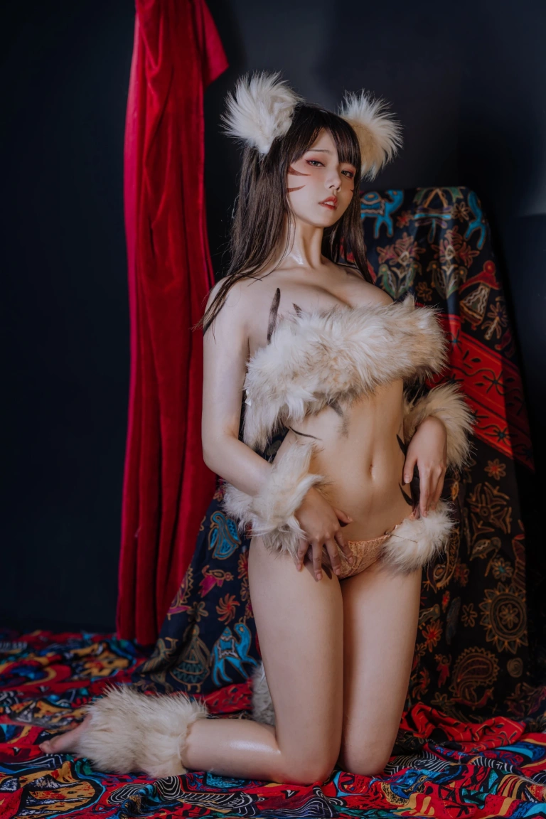 七月喵子《熊孩子》主题写真：37张全套美图