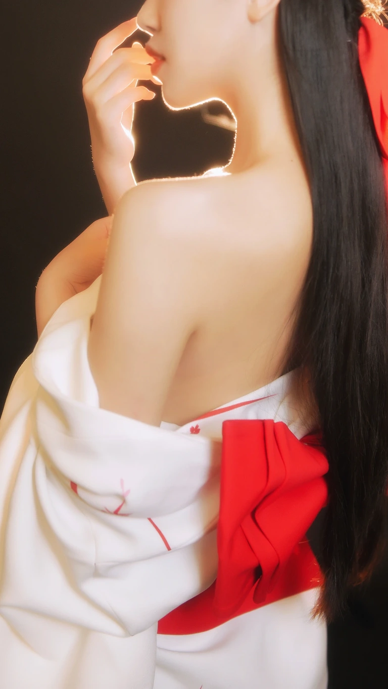 不呆猫《和服》主题写真：39张全套美图