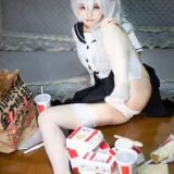 神沢永莉《疯狂星期四》主题写真：47张全套美图