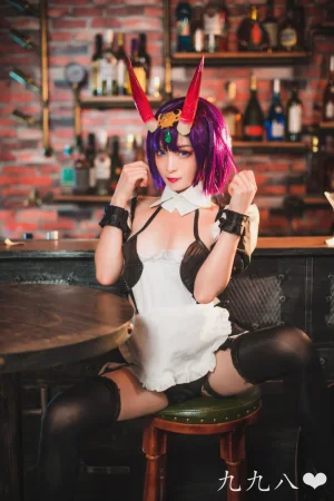 九九八《FGO 酒吞童子女仆》主题写真：70张全套美图