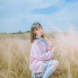 面饼仙儿《粉黛草JK》主题写真：19张全套美图
