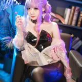 焖焖碳《麻辣兔头X异色兔》主题写真：38张全套美图