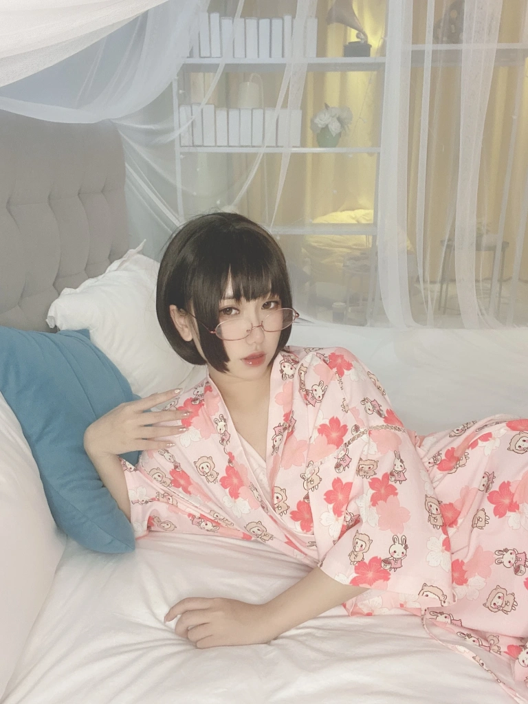 芋圆侑子《少妇》主题写真：169张全套美图，含8个视频
