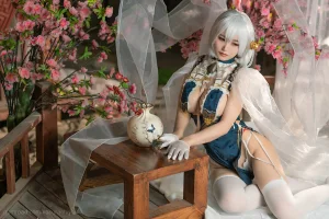 小仓千代《天狼星旗袍》主题写真：20张全套美图