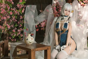 小仓千代《天狼星旗袍》主题写真：20张全套美图